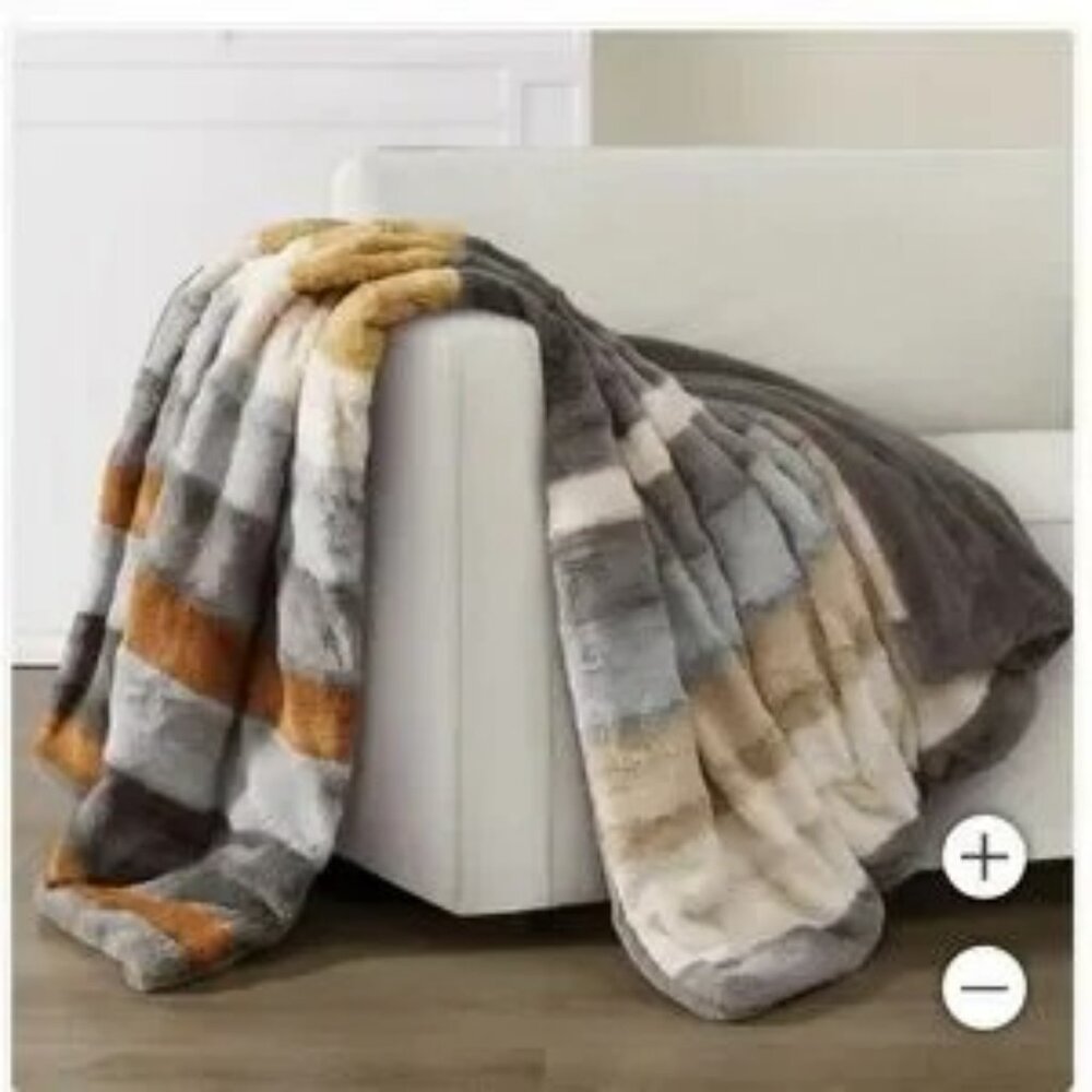 Brooklyn Loom Ultra Soft Blanket Throw - New